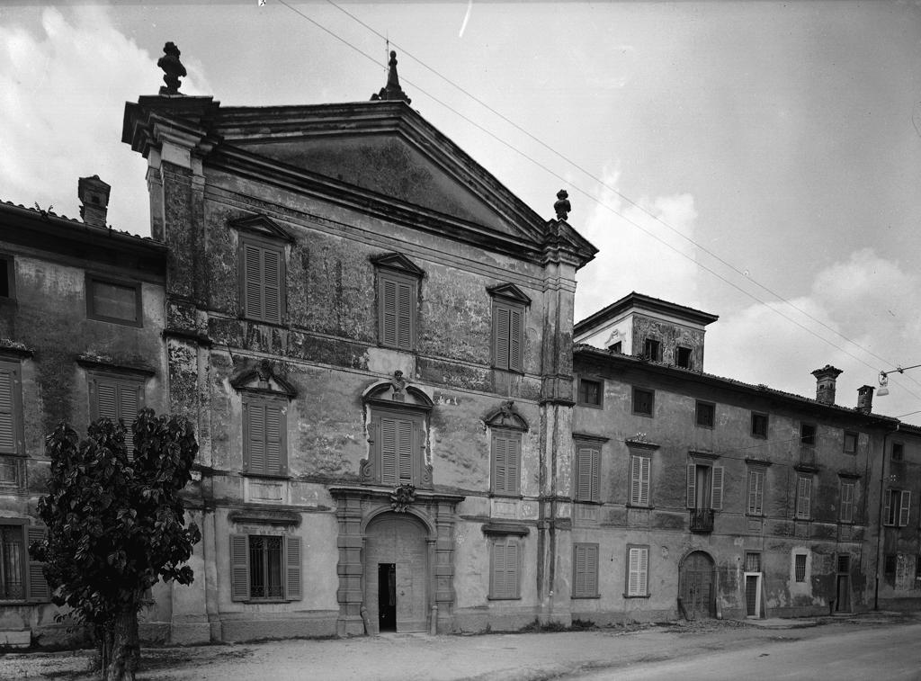 Villa Di Stezzano · Historify