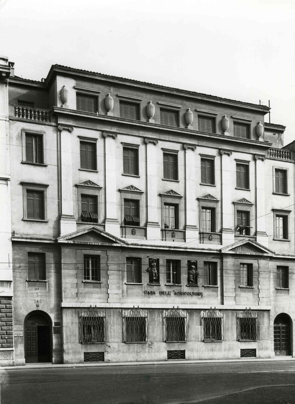 Palazzo Casa Dell' Agricoltore · Historify