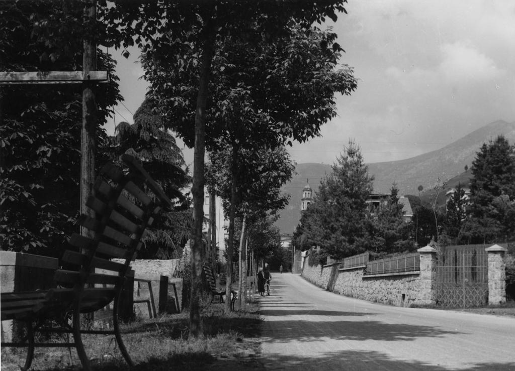 Via San Defendente · Historify