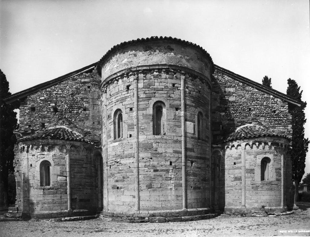 Chiesa S. Giulia a Bonate Sotto · Historify