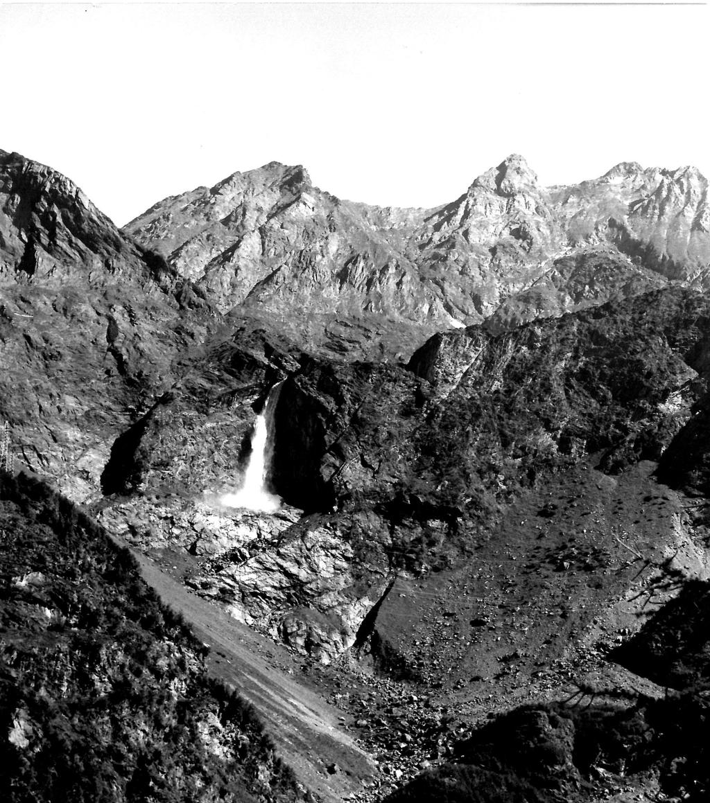 Cascate del Serio, Valbondione · Historify