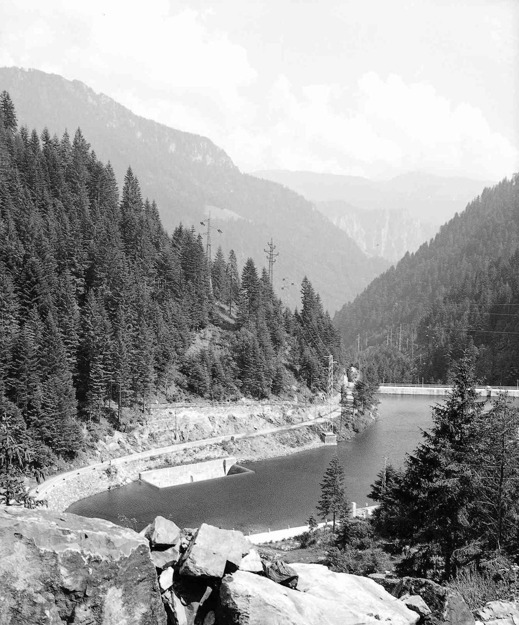 Diga Ponte dell'Acqua · Historify