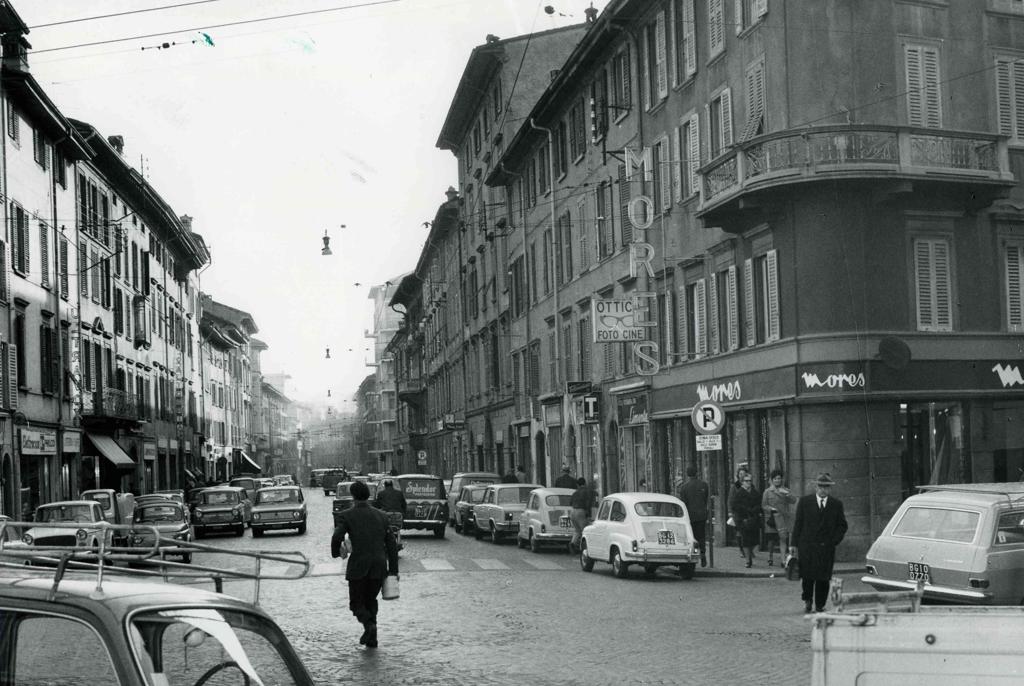 Via Quarenghi · Historify