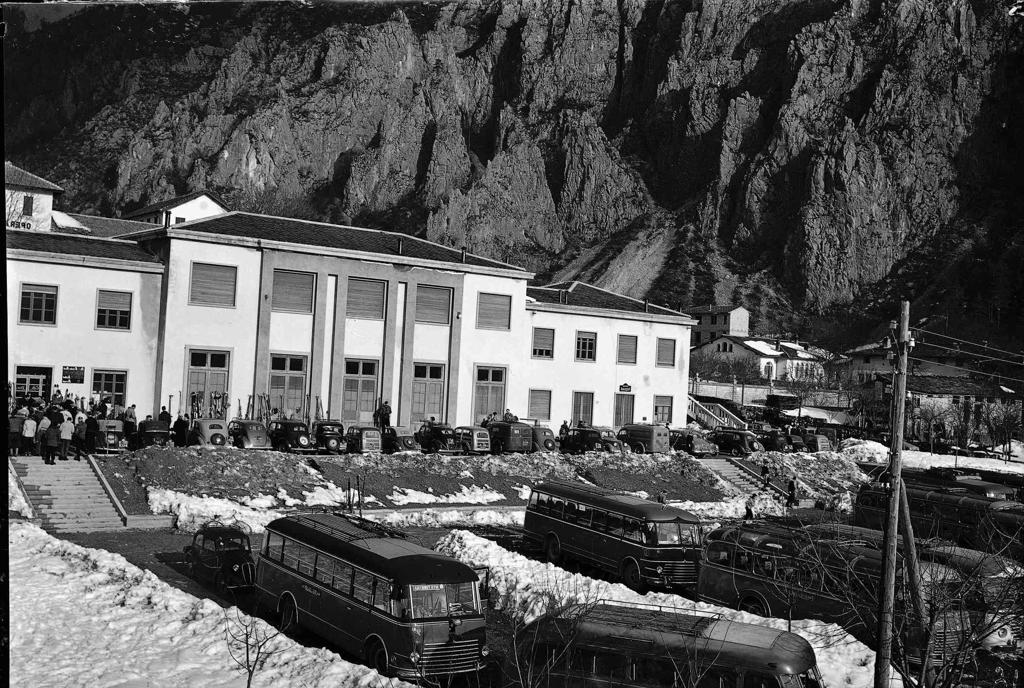 Parcheggio Mezzi · Historify
