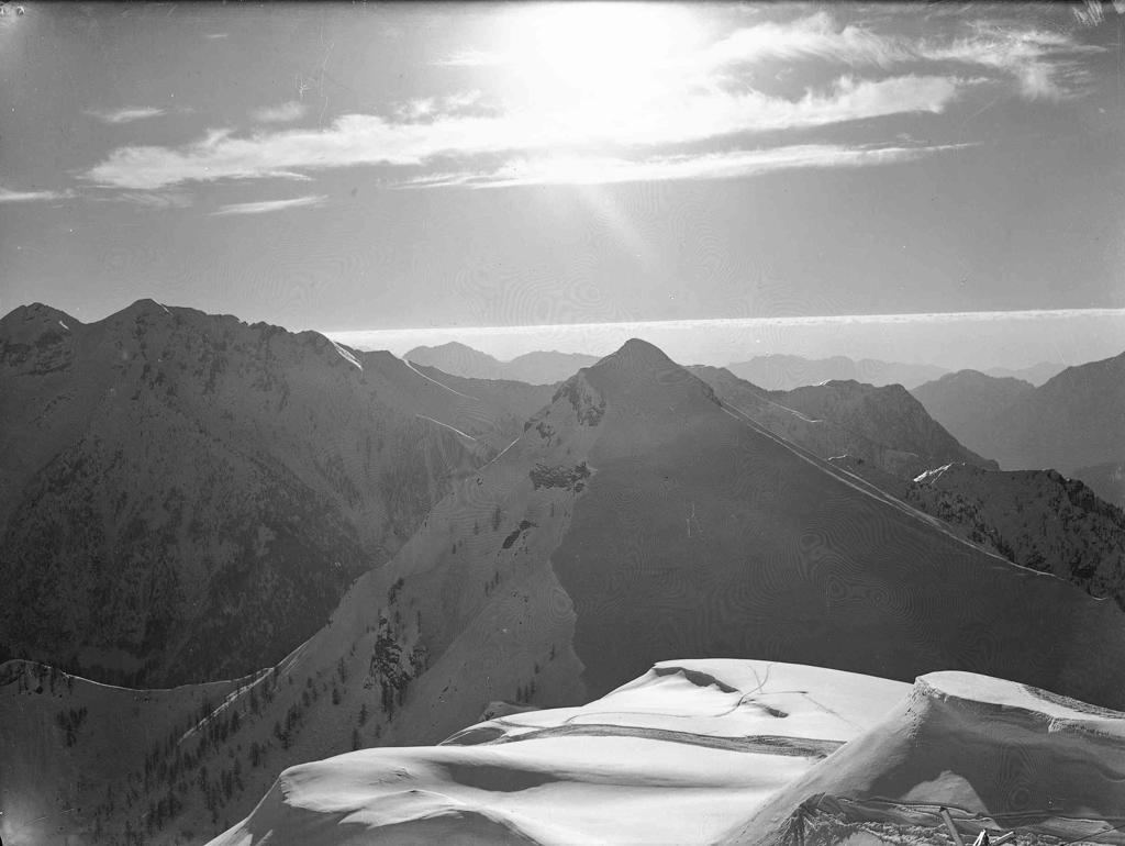 Cime Innevate · Historify