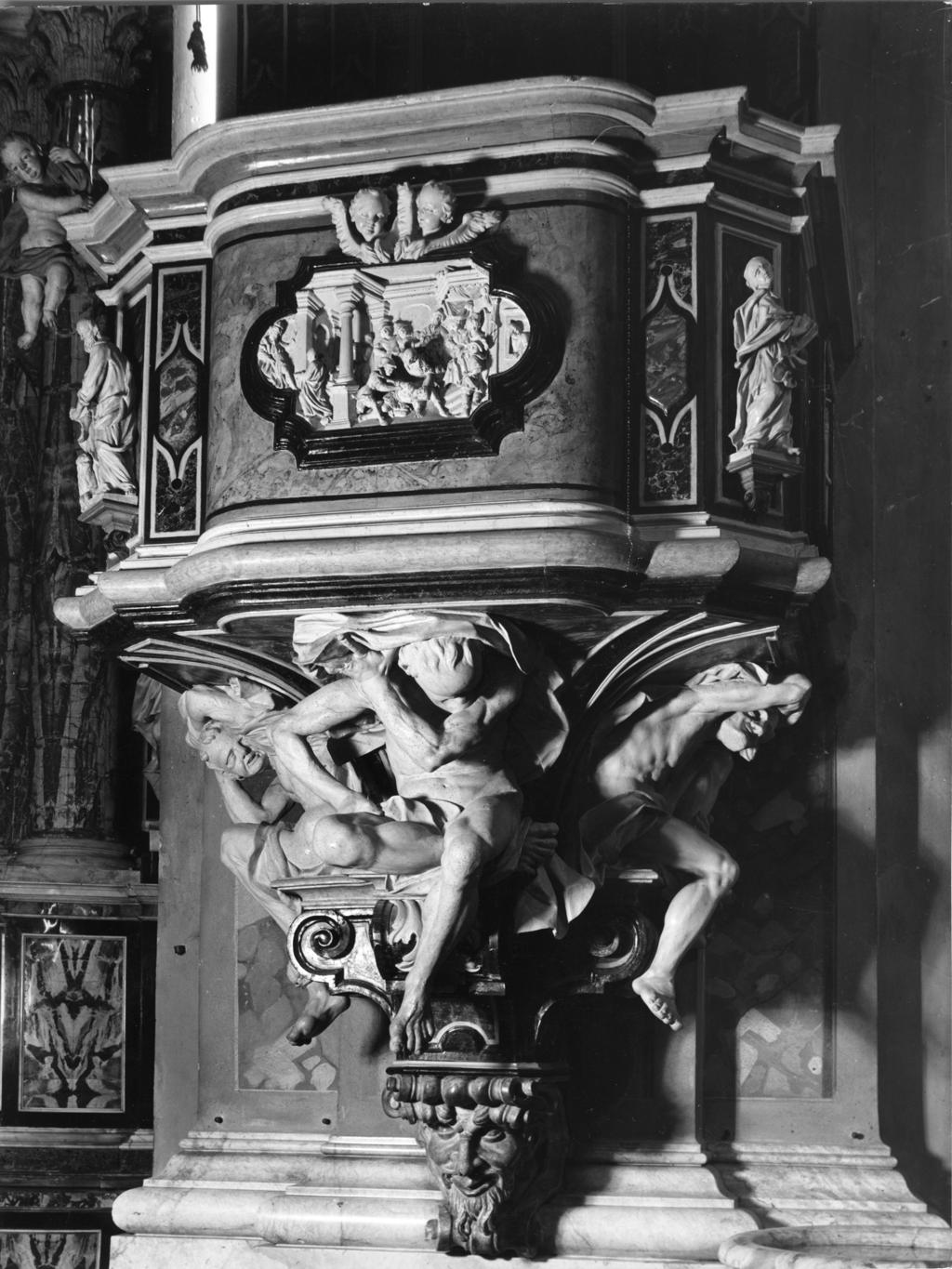 Ardesio Valcanale; Ardesio; Statua; Pulpito · Historify