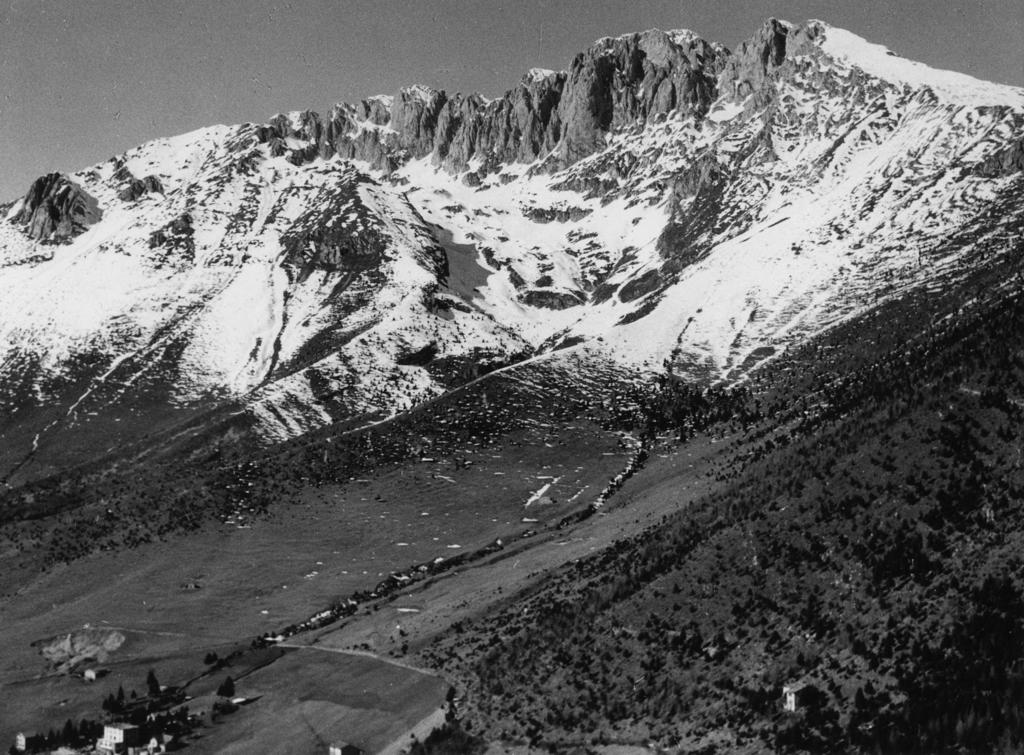 Veduta Del Massiccio Della Presolana Dalla Cantoniera Della Preolana · Historify