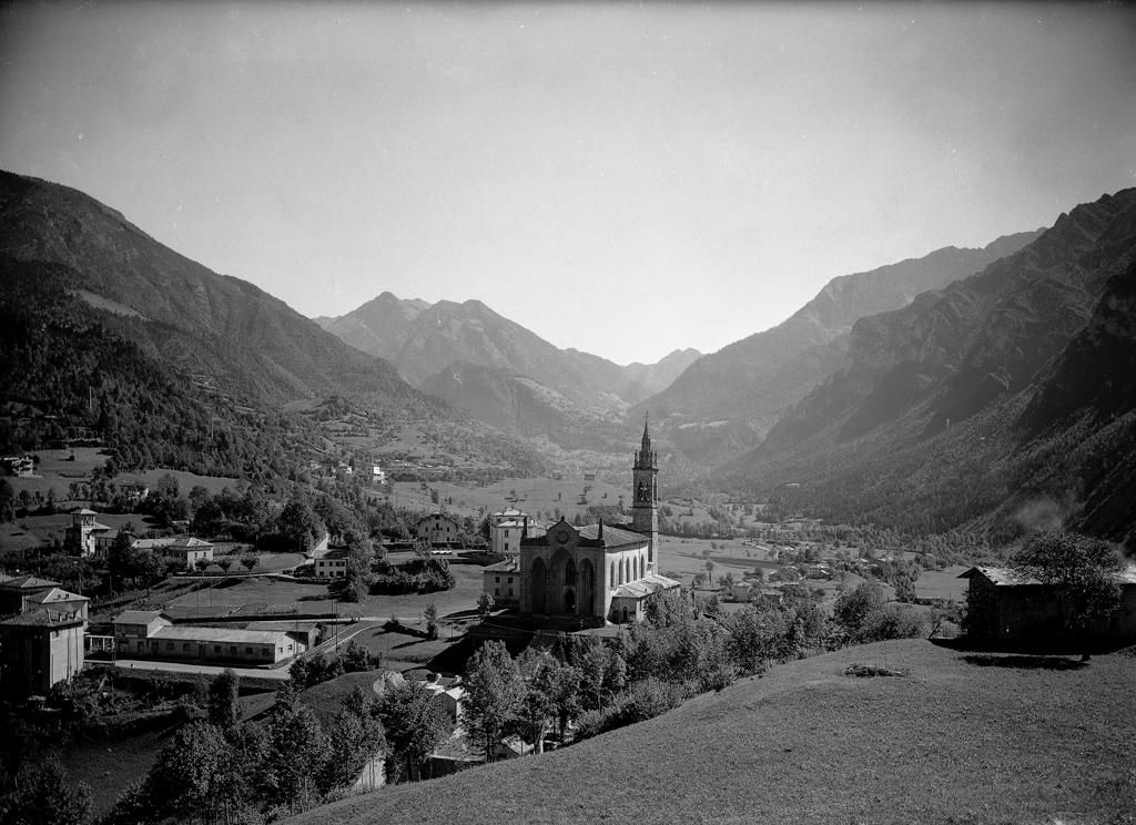 Chiesa · Historify