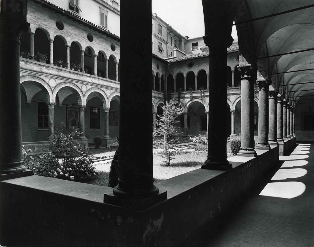 Chiostro Di Santa Marta · Historify