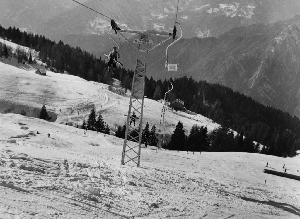 Piste Da Sci A Piazzatorre · Historify