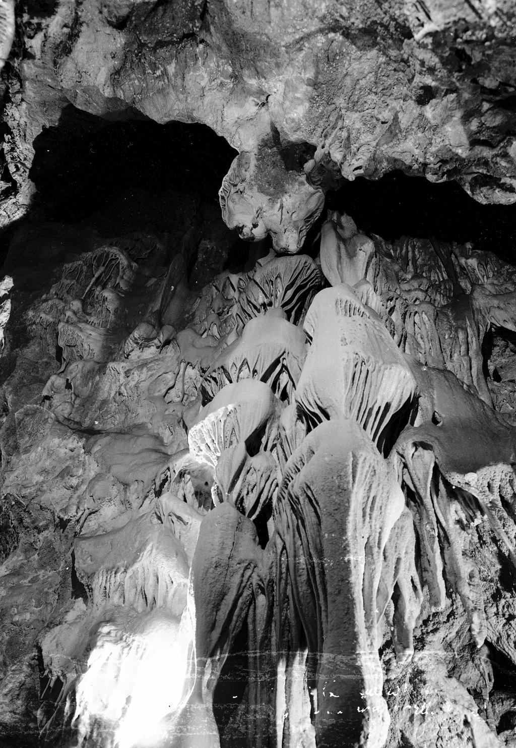 Grotte Delle Meraviglie – Gran Salone · Historify