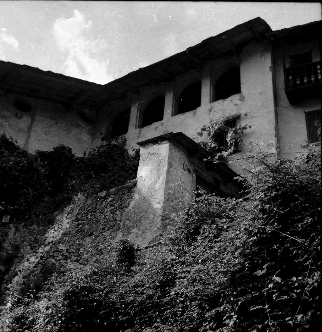 Casa Antica · Historify