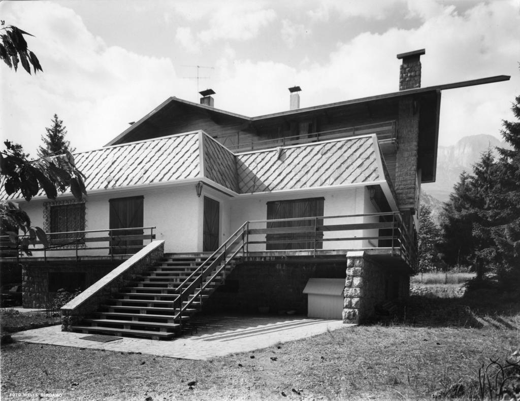 Casa A Castione Della Presolana · Historify