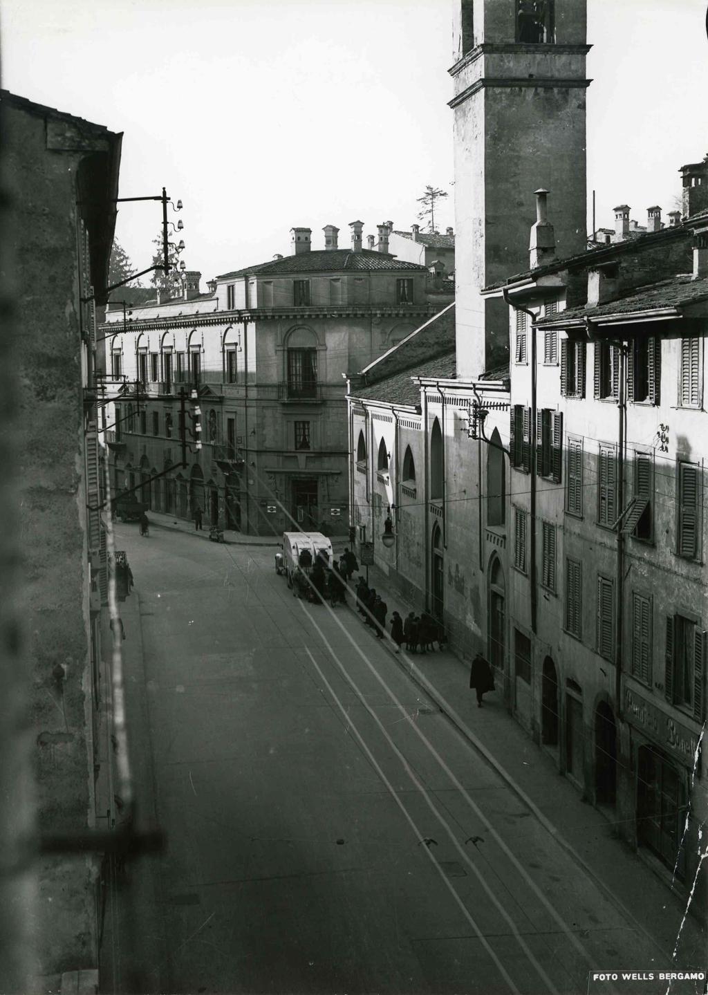 Via San Giovanni, Bergamo · Historify