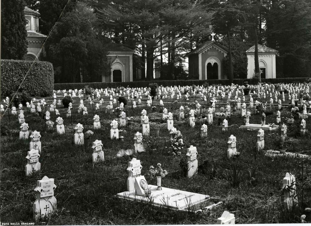 Cimitero Di Bergamo · Historify