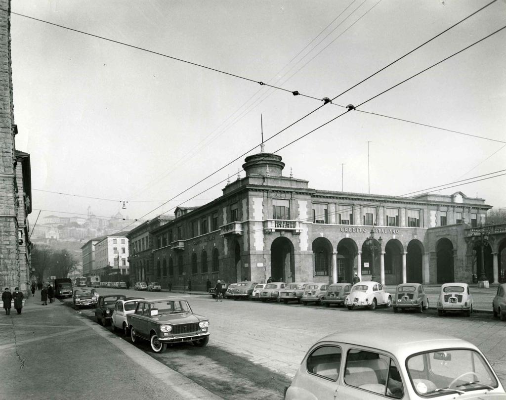 Piazza Vittorio Veneto · Historify