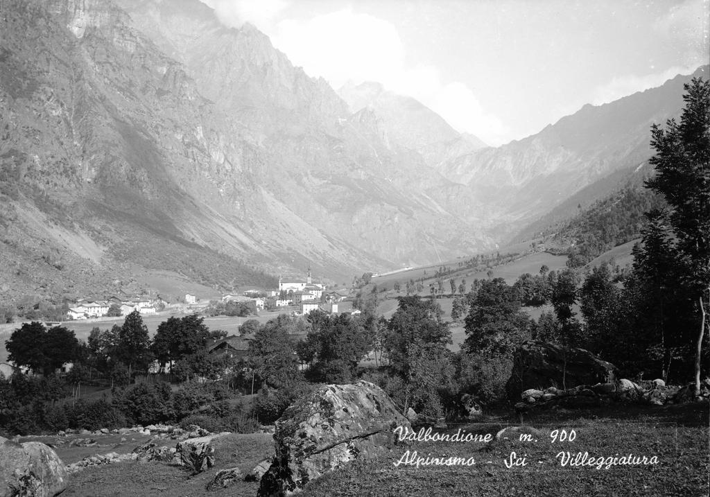 Valbondione Mt. 900 - “Alpinismo – Sci – Villeggiatura” · Historify