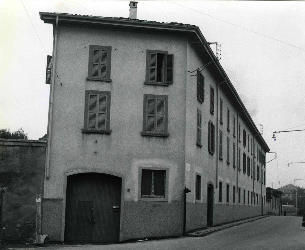 Casa Della Lavoratrice · Historify