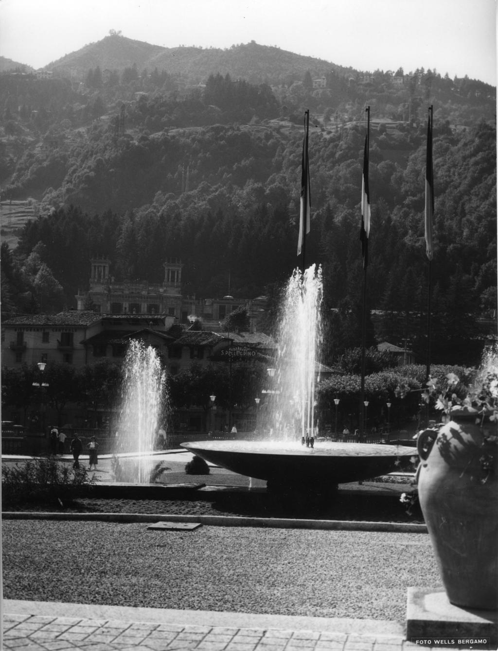 Fontana Di Piazza Granelli, San Pellegrino Terme · Historify