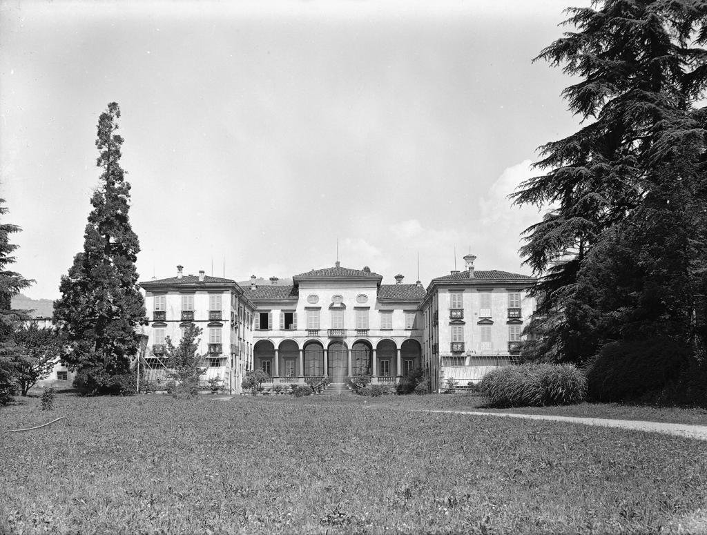 Villa Di Stezzano · Historify