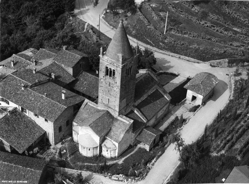 Abbazia di Sant'Egidio · Historify