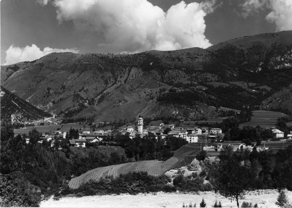 Vista su Rovetta · Historify