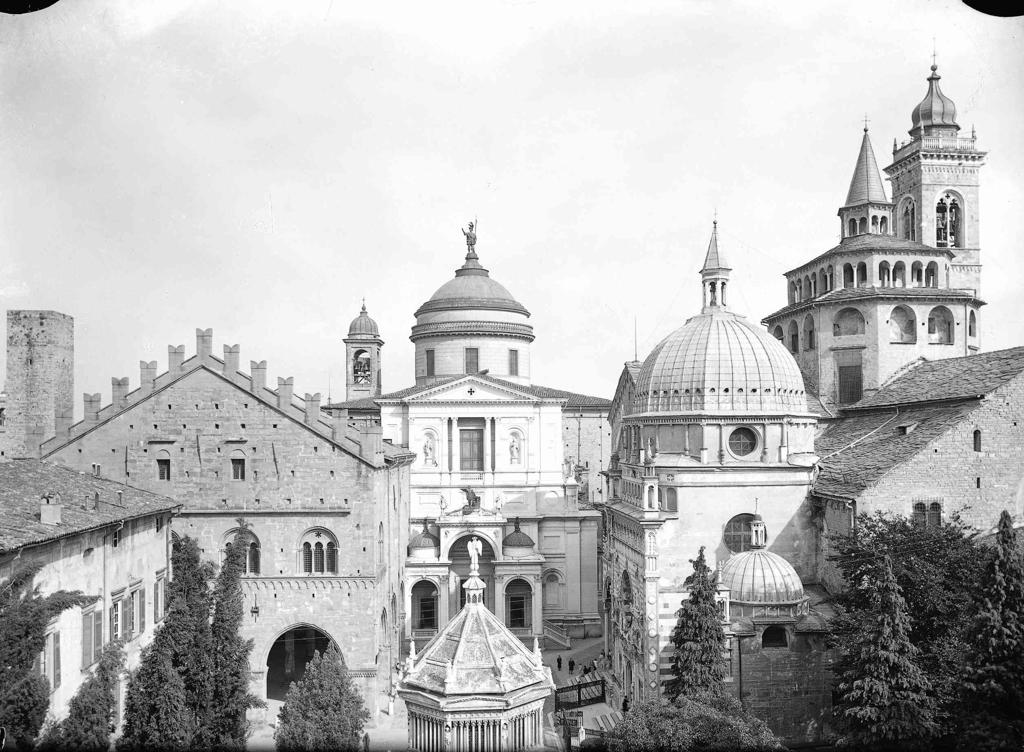 Luoghi Di Culto In Città Alta · Historify