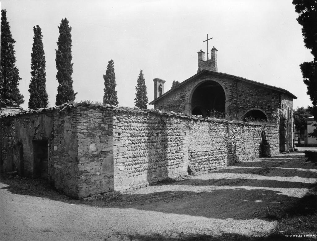 Basilica S. Giulia · Historify