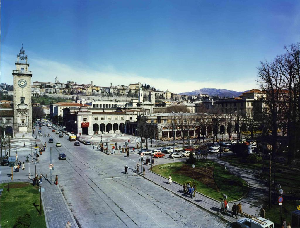 Città Bassa E Città Alta · Historify