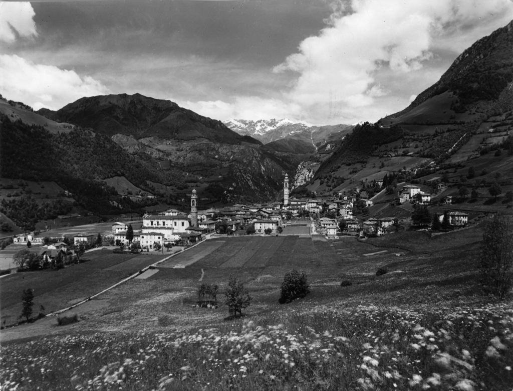 Panorama Di Ardesio · Historify