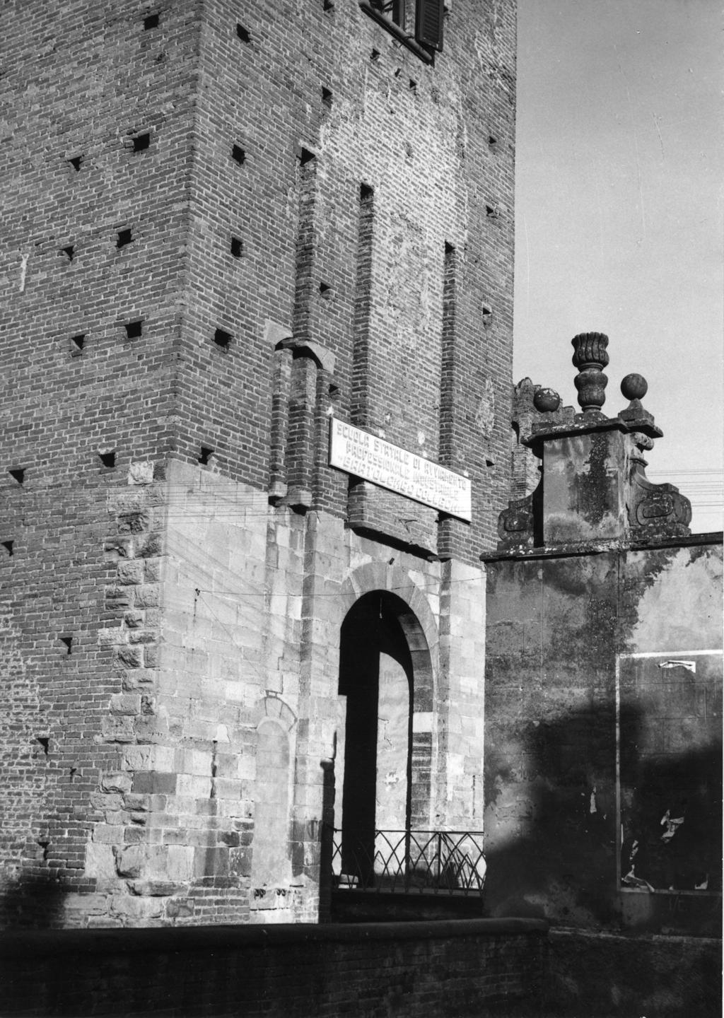 Ingresso Castello di Urgnano · Historify