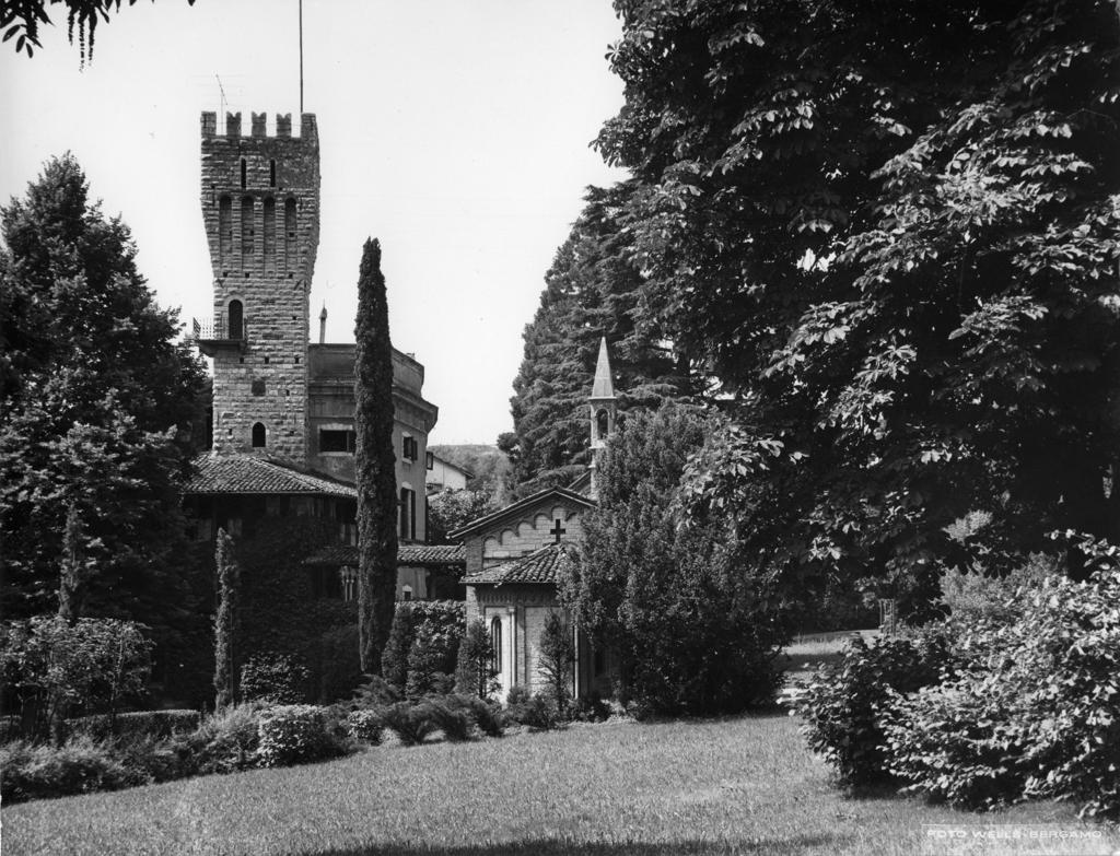 Villa Suardi · Historify