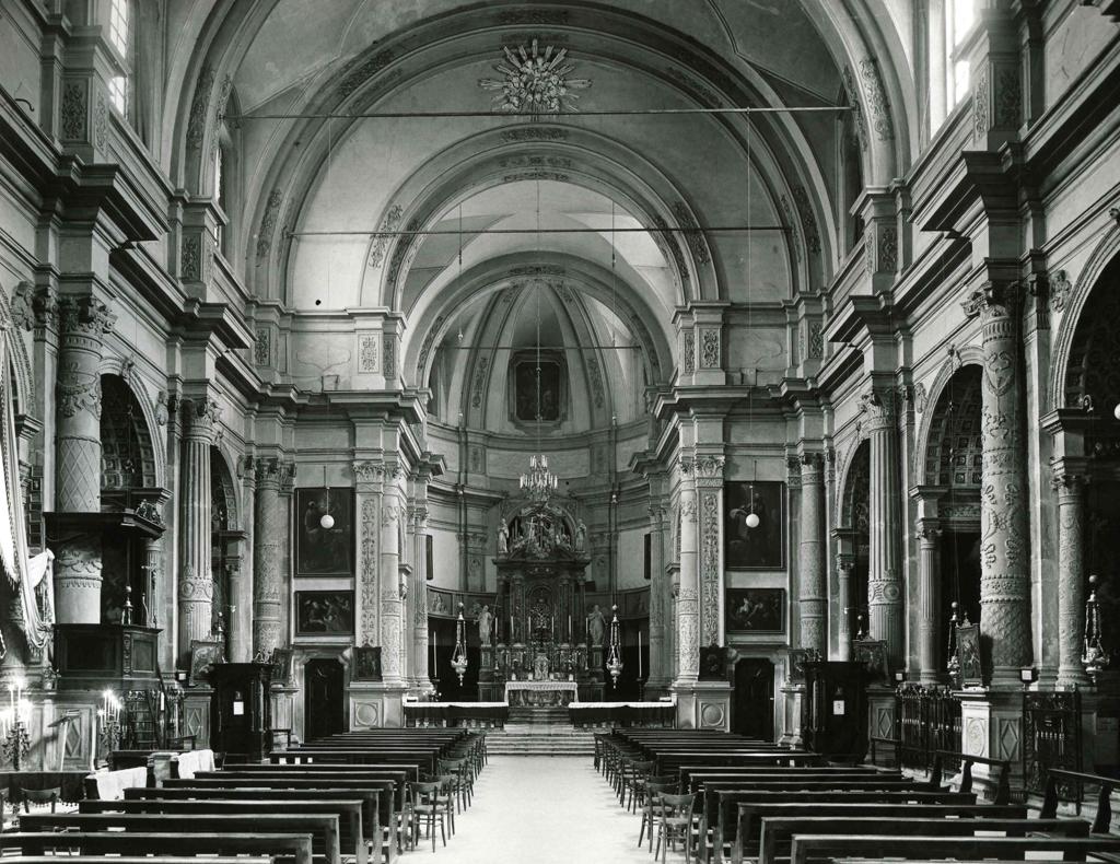 Interno Chiesa Di Santo Spirito · Historify