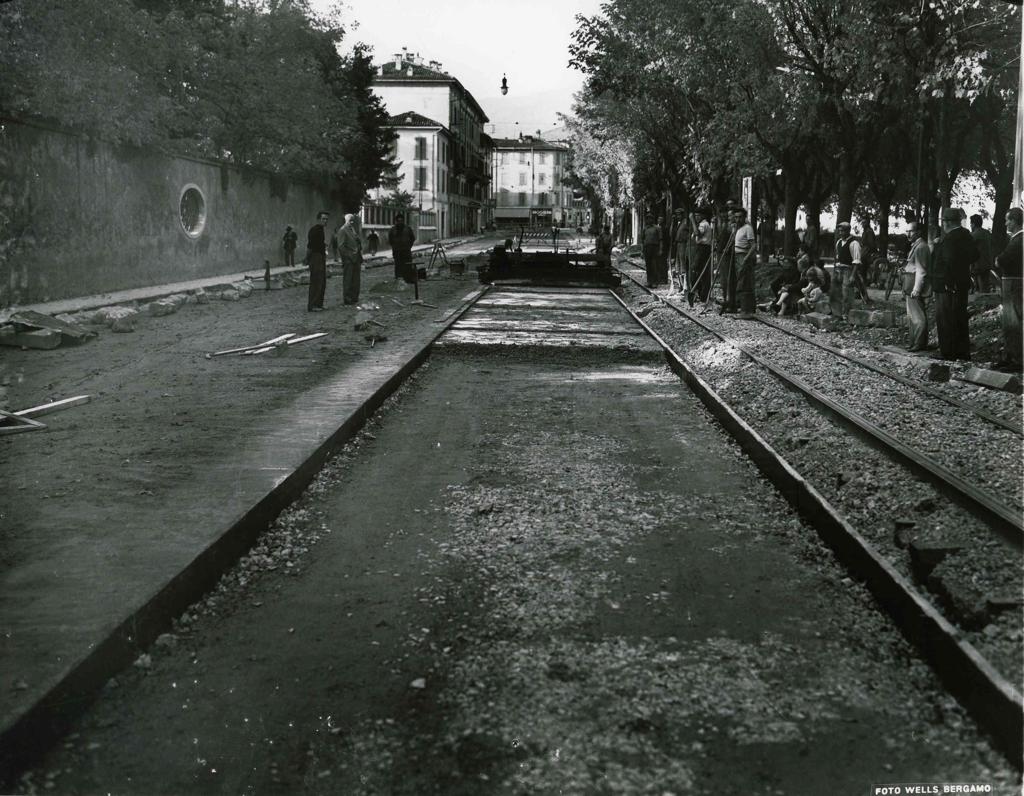 Via Battisti, Bergamo · Historify