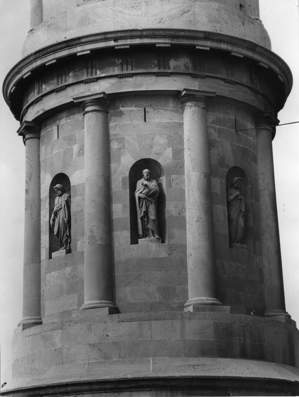 Dettaglio del campanile di Urgnano · Historify
