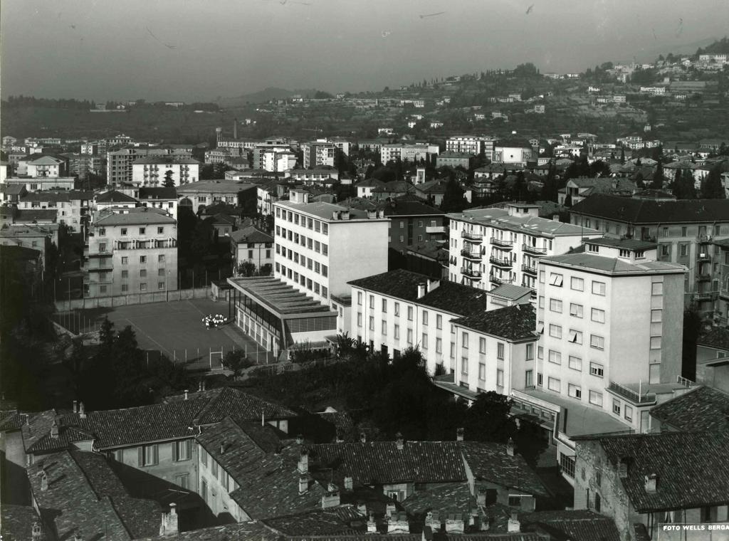 Istituto Educativo Papa Giovanni Xxiii · Historify