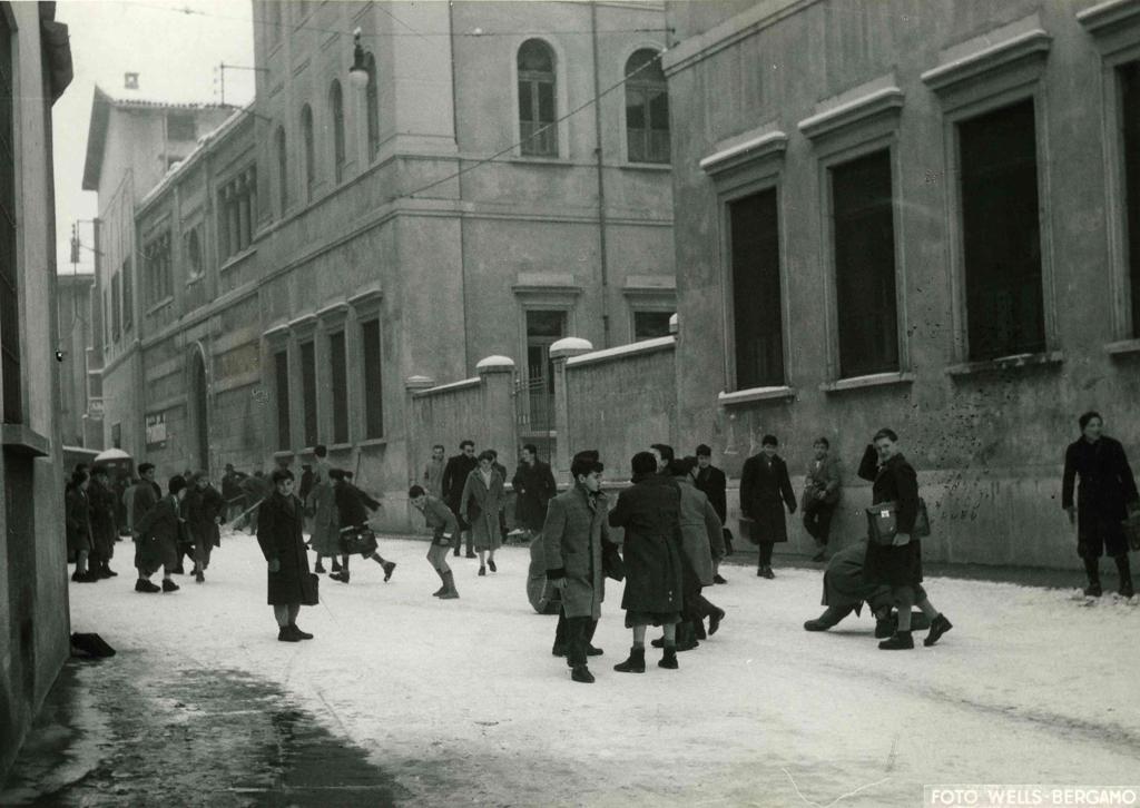 Scuola Amedeo Di Savoia Aosta,Via Borfuro · Historify