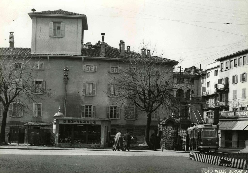 Vista Su Largo Medaglie D’Oro · Historify