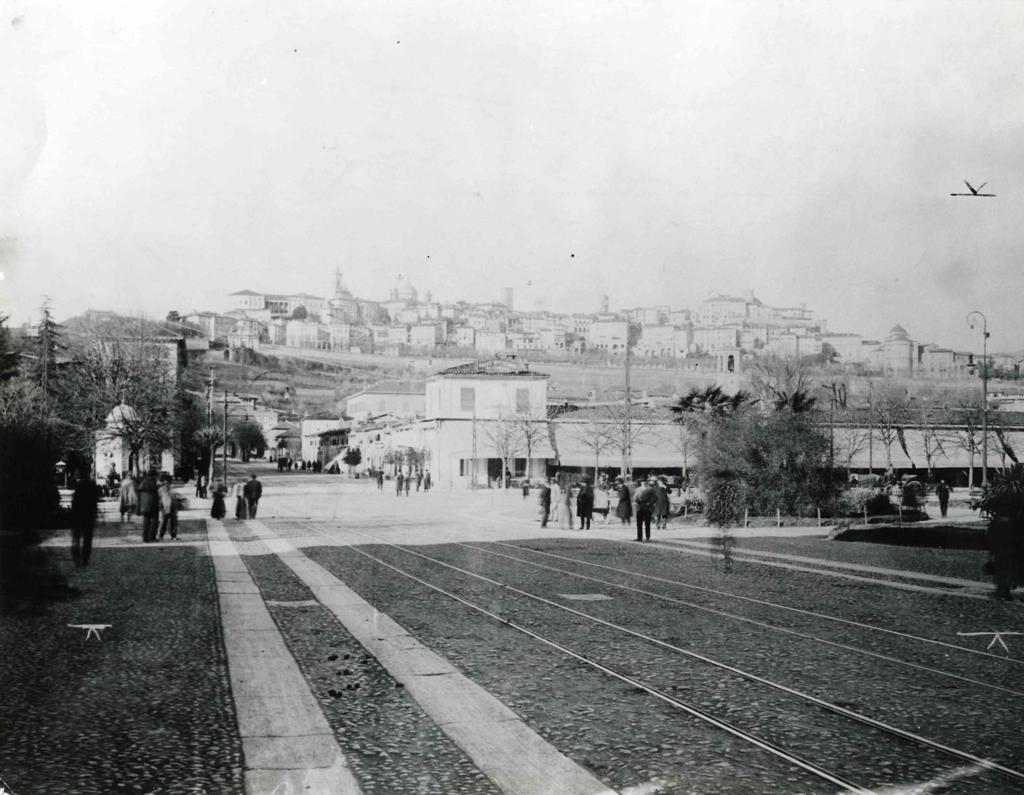 Bergamo · Historify