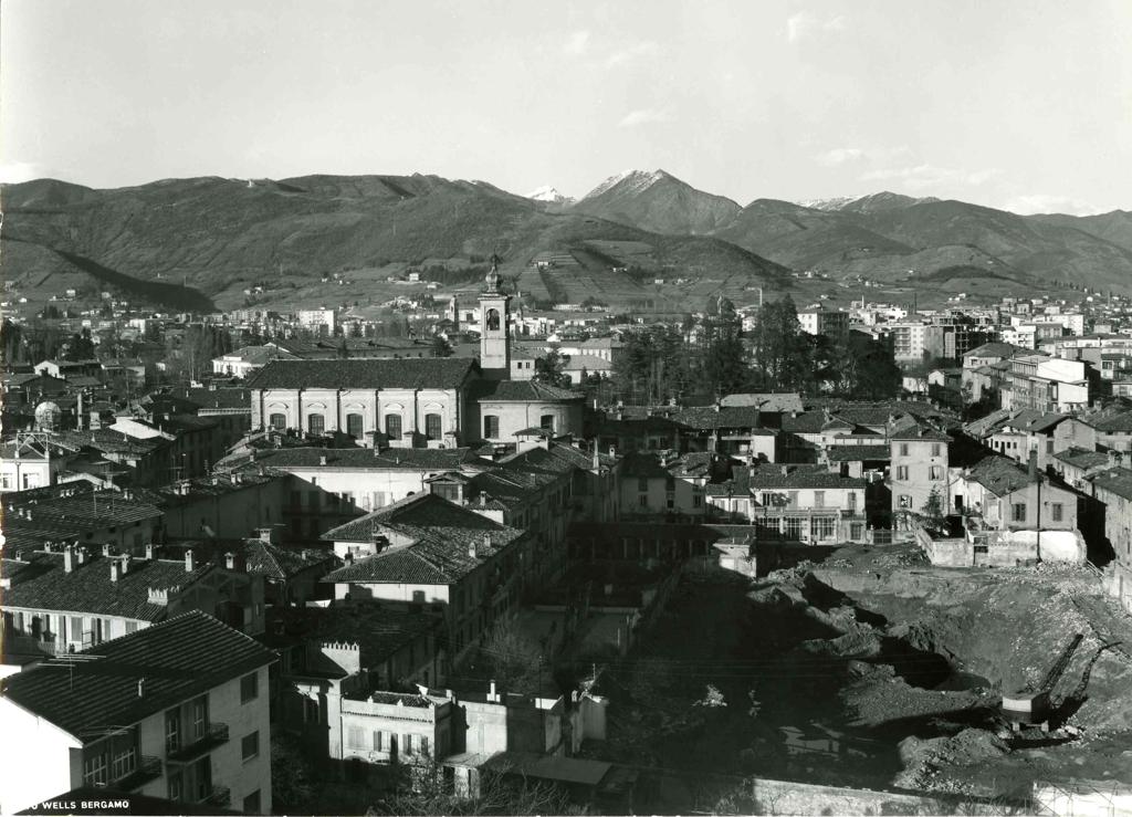 Scavi vicino a Santo Spirito · Historify
