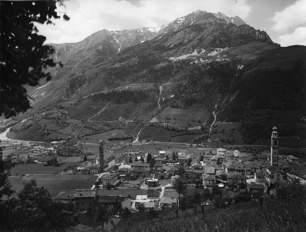 Veduta Dall'Alto · Historify