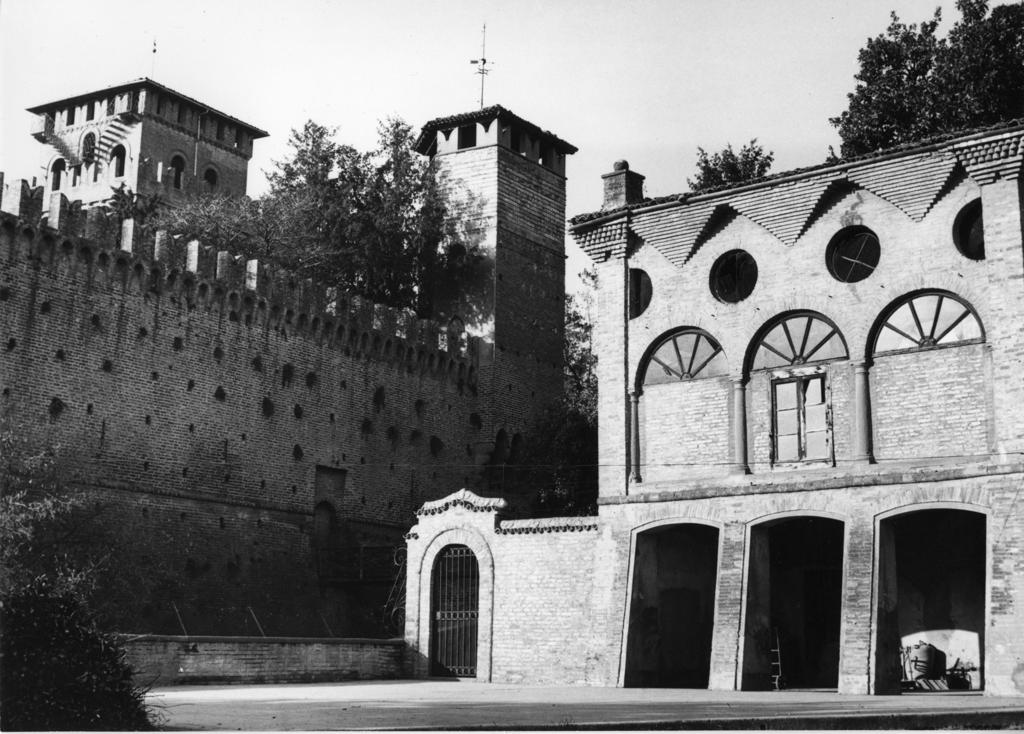 Castello Di Urgnano · Historify