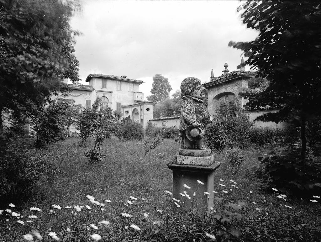 Villa Di Stezzano · Historify