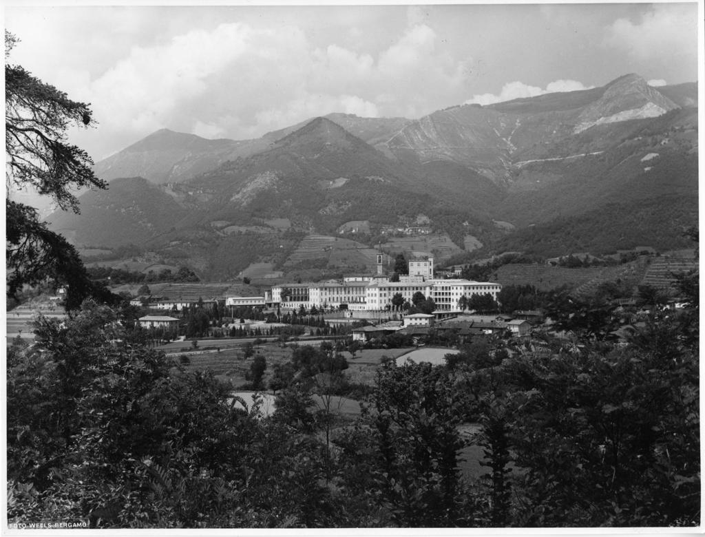 Collegio Celana di Caprino Bergamasco · Historify
