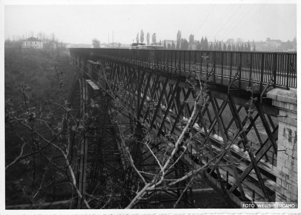 Ponte San Michele · Historify