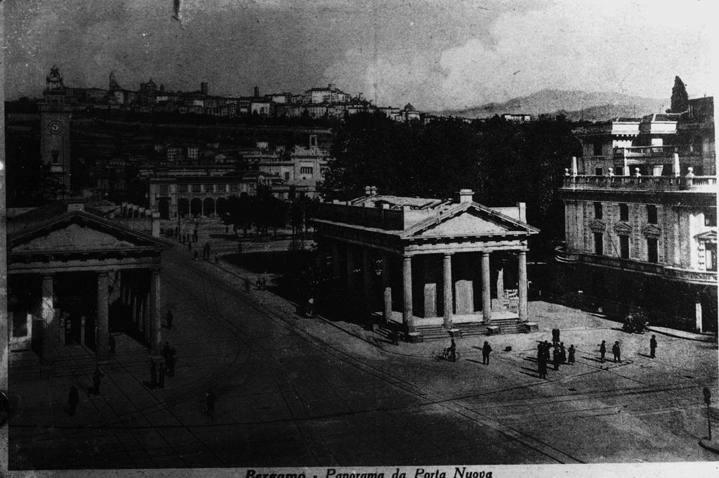 Bergamo – Panorama Da Porta Nuova · Historify