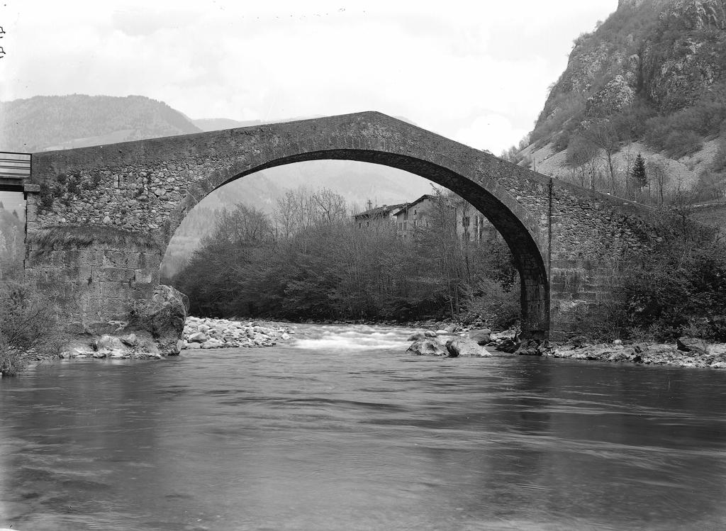 Ponte Delle Capre · Historify