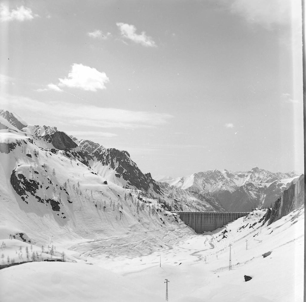Montagne · Historify