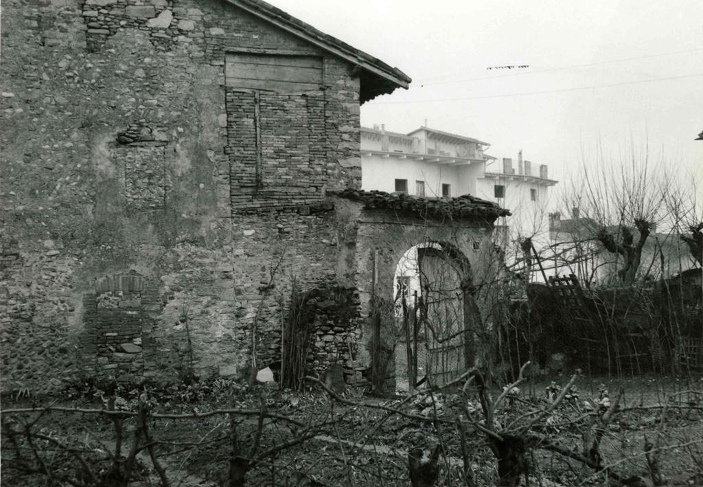 Via XXIV Maggio · Historify