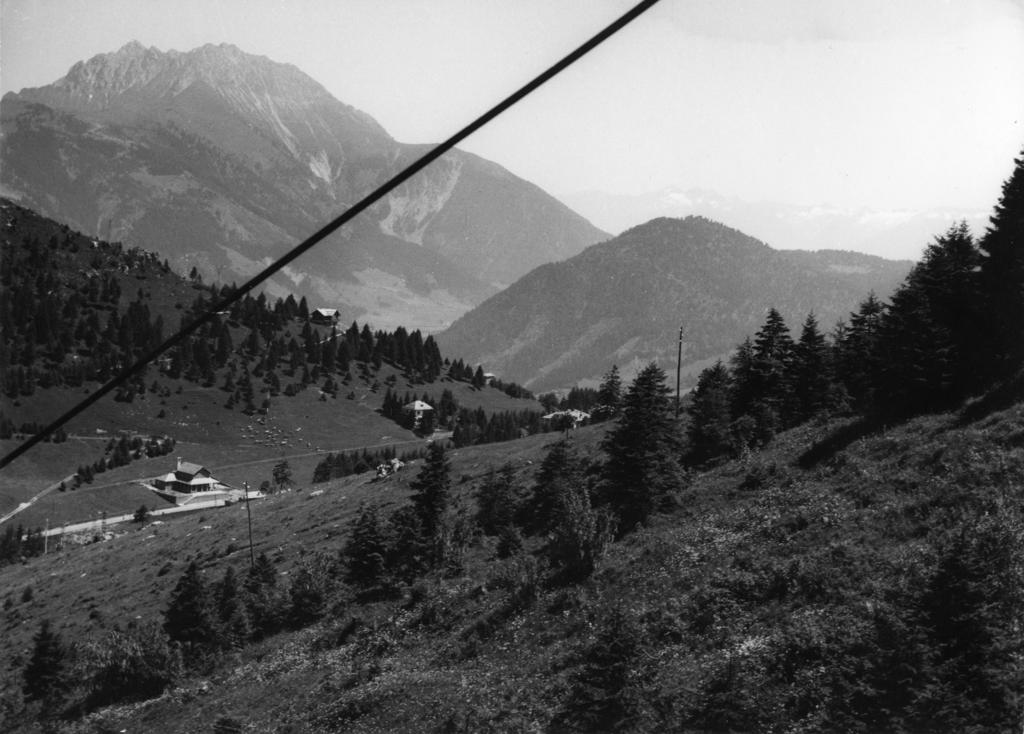 Veduta Della Cantoniera Della Presolana · Historify